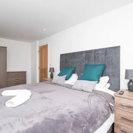 K Suites - Boscombe Crescent * Bristol